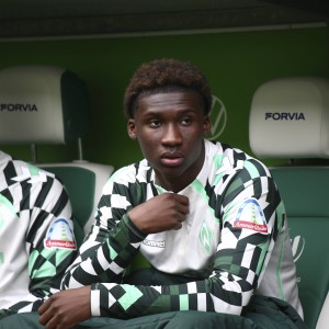 星空体育-德天空：切尔西加入18岁中卫库利巴利争夺战，不莱梅想要5千万欧