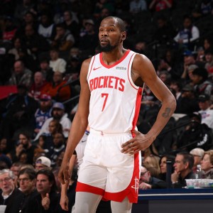 星空体育入口-杜兰特轰36+7燃尽，火箭队4大败因明显！重用谢泼德+交易势在必行