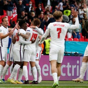 星空体育官网-【观察】丑陋三狮走不远？你懂什么叫大赛夺冠密码不